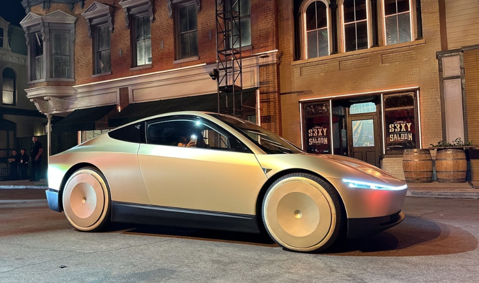 特斯拉革命性自动驾驶车型Cybercab将于2026年二季度投产