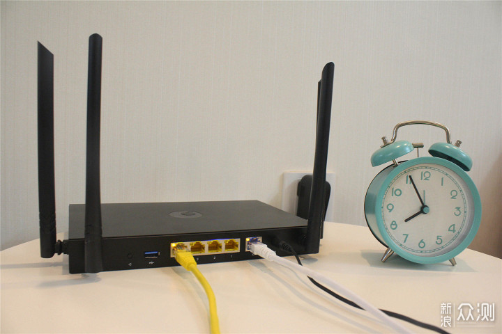 支持WiFi6的工业级路由器蒲公英X5路由器评测_新浪众测